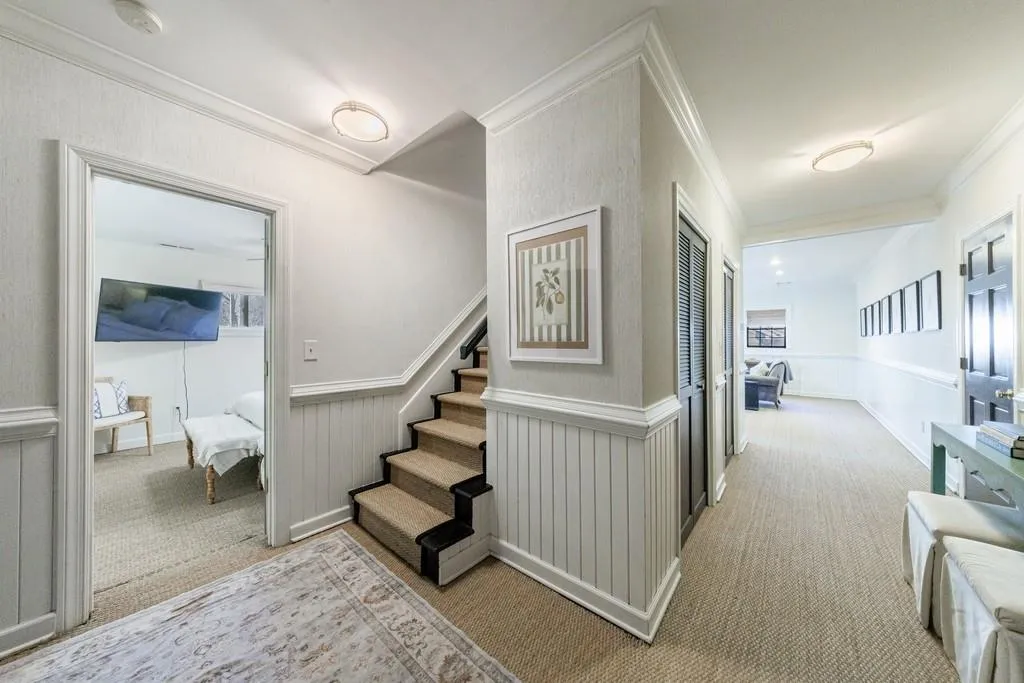 6250 Weatherly Drive, Atlanta, Georgia 30328, 5 Bedrooms Bedrooms, ,3 BathroomsBathrooms,Residential,For Sale,6250 Weatherly Drive,7713795
