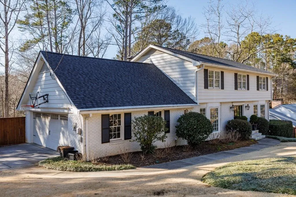 6250 Weatherly Drive, Atlanta, Georgia 30328, 5 Bedrooms Bedrooms, ,3 BathroomsBathrooms,Residential,For Sale,6250 Weatherly Drive,7713795