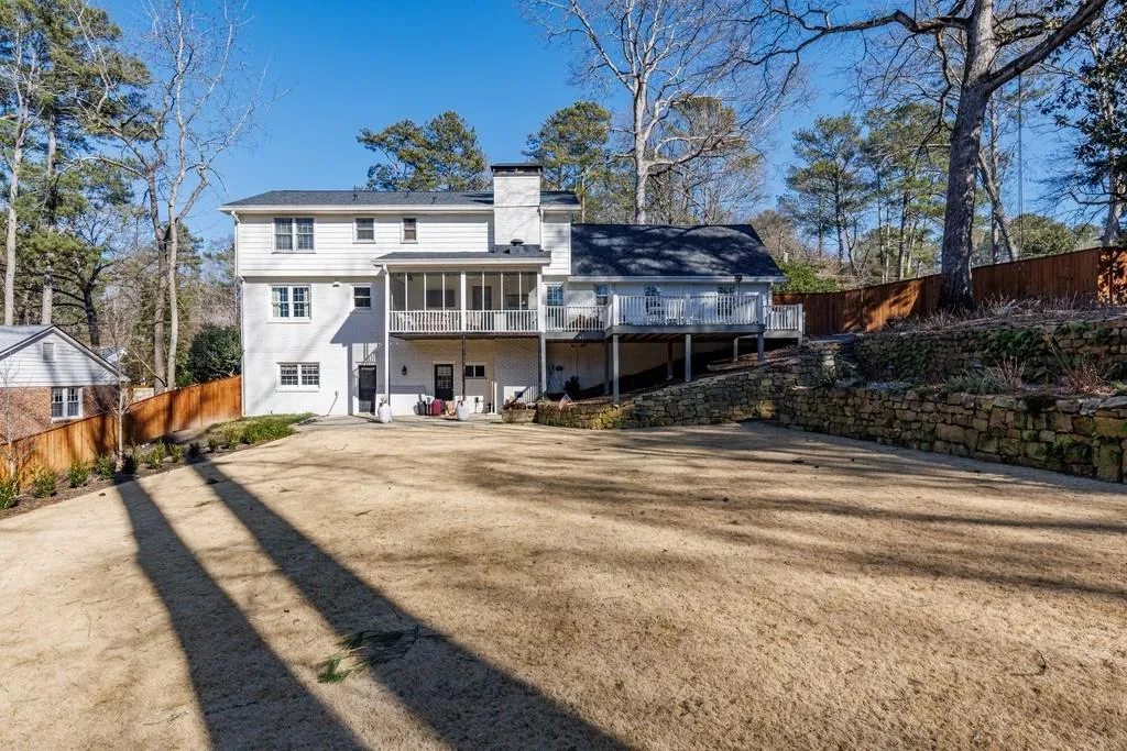6250 Weatherly Drive, Atlanta, Georgia 30328, 5 Bedrooms Bedrooms, ,3 BathroomsBathrooms,Residential,For Sale,6250 Weatherly Drive,7713795