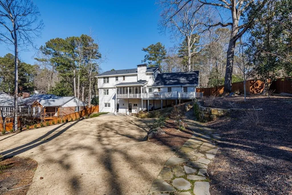 6250 Weatherly Drive, Atlanta, Georgia 30328, 5 Bedrooms Bedrooms, ,3 BathroomsBathrooms,Residential,For Sale,6250 Weatherly Drive,7713795