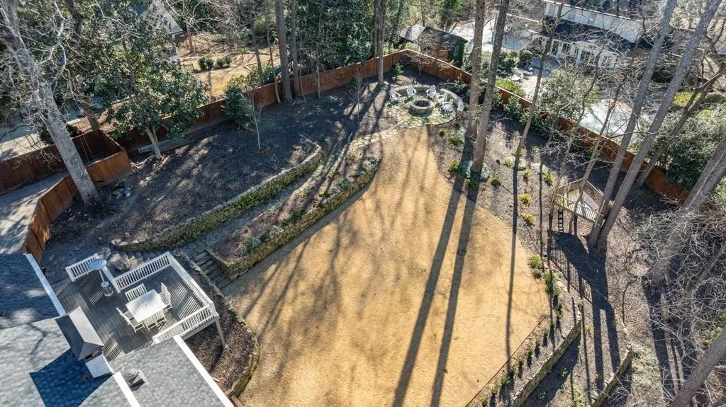 6250 Weatherly Drive, Atlanta, Georgia 30328, 5 Bedrooms Bedrooms, ,3 BathroomsBathrooms,Residential,For Sale,6250 Weatherly Drive,7713795