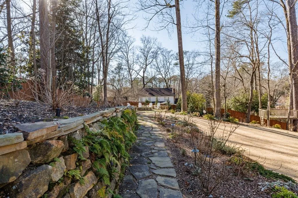 6250 Weatherly Drive, Atlanta, Georgia 30328, 5 Bedrooms Bedrooms, ,3 BathroomsBathrooms,Residential,For Sale,6250 Weatherly Drive,7713795