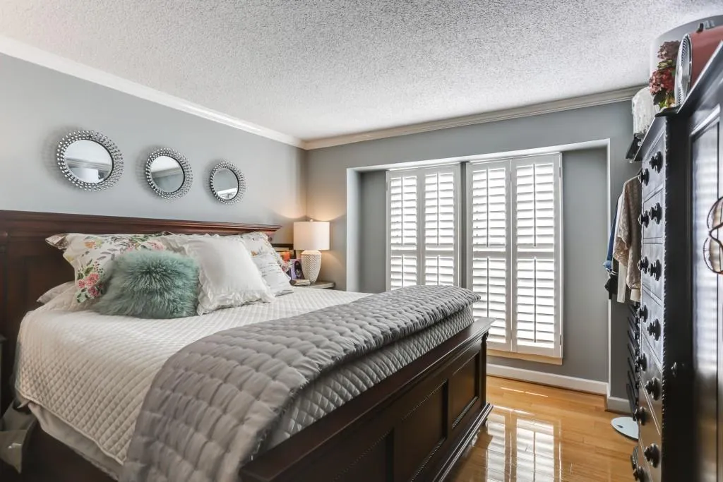 613 Granville Court, Sandy Springs, Georgia 30328, 2 Bedrooms Bedrooms, ,2 BathroomsBathrooms,Residential,Sold,613 Granville Court,6516403