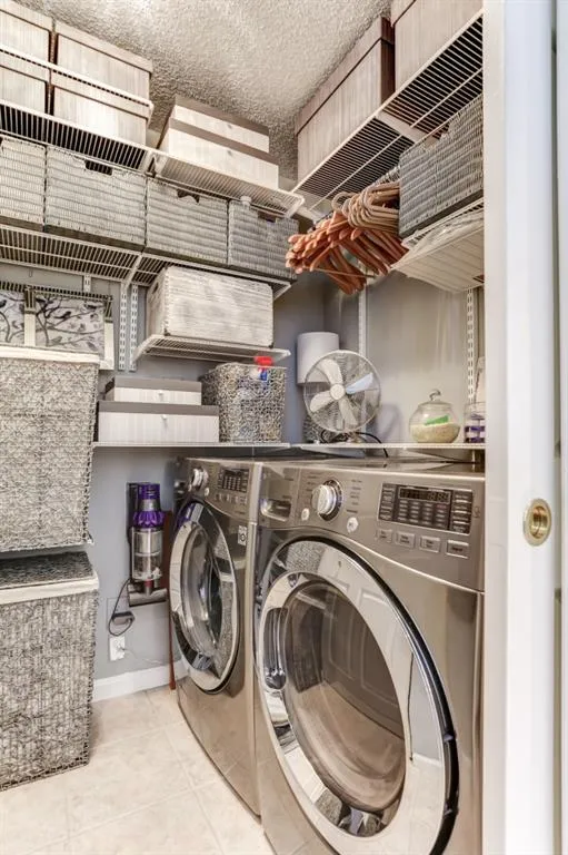 613 Granville Court, Sandy Springs, Georgia 30328, 2 Bedrooms Bedrooms, ,2 BathroomsBathrooms,Residential,Sold,613 Granville Court,6516403