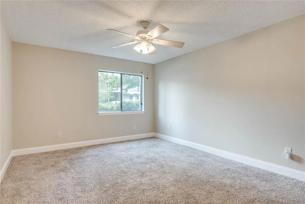 1204 Wingate Way, Sandy Springs, Georgia 30350, 2 Bedrooms Bedrooms, ,2 BathroomsBathrooms,Residential,Sold,1204 Wingate Way,6891811