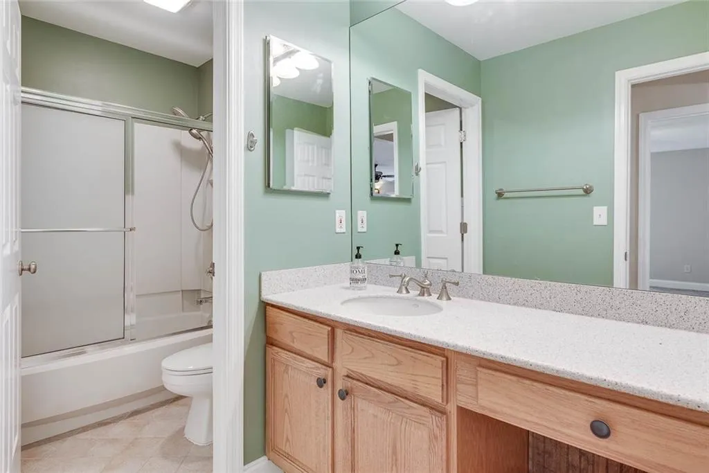 1204 Wingate Way, Sandy Springs, Georgia 30350, 2 Bedrooms Bedrooms, ,2 BathroomsBathrooms,Residential,Sold,1204 Wingate Way,6891811
