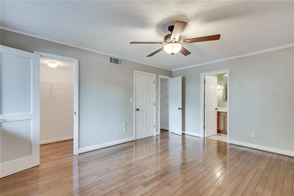 1204 Wingate Way, Sandy Springs, Georgia 30350, 2 Bedrooms Bedrooms, ,2 BathroomsBathrooms,Residential,Sold,1204 Wingate Way,6891811