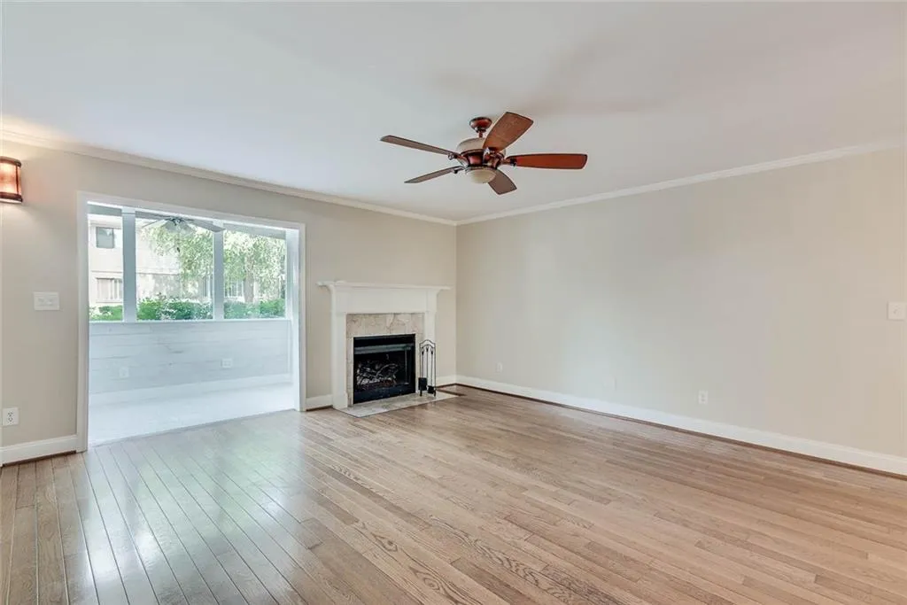 1204 Wingate Way, Sandy Springs, Georgia 30350, 2 Bedrooms Bedrooms, ,2 BathroomsBathrooms,Residential,Sold,1204 Wingate Way,6891811