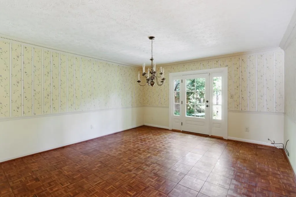 405 The North Chace Unit J5, Sandy Springs, Georgia 30328, 3 Bedrooms Bedrooms, ,3 BathroomsBathrooms,Residential,Sold,405 The North Chace Unit J5,5744281