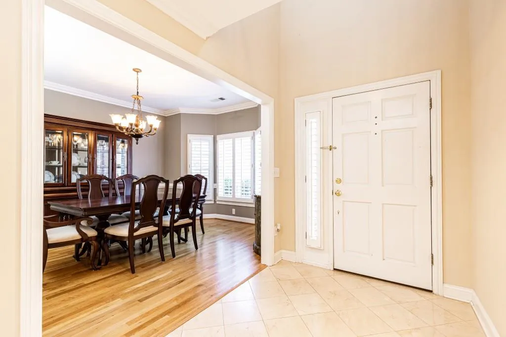 424 Brookview Circle, Sandy Springs, Georgia 30339, 3 Bedrooms Bedrooms, ,2 BathroomsBathrooms,Residential,Sold,424 Brookview Circle,7488727