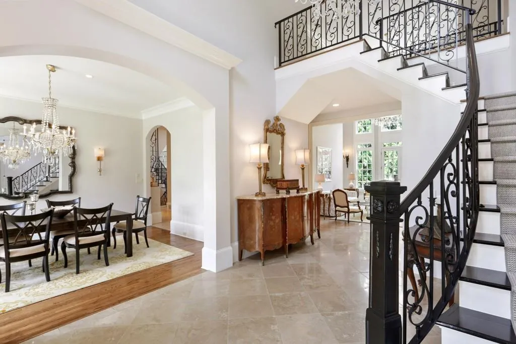 5450 Claire Rose Lane, Atlanta, Georgia 30327, 6 Bedrooms Bedrooms, ,5 BathroomsBathrooms,Residential,Sold,5450 Claire Rose Lane,6607326