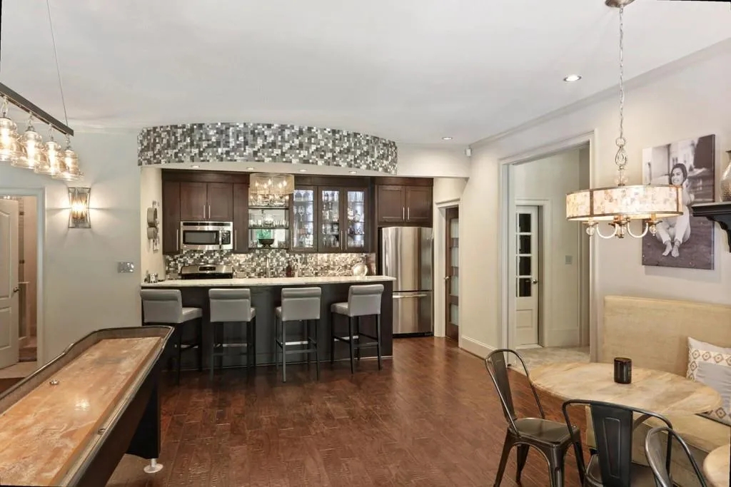 5450 Claire Rose Lane, Atlanta, Georgia 30327, 6 Bedrooms Bedrooms, ,5 BathroomsBathrooms,Residential,Sold,5450 Claire Rose Lane,6607326