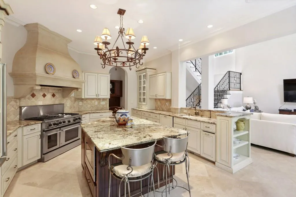 5450 Claire Rose Lane, Atlanta, Georgia 30327, 6 Bedrooms Bedrooms, ,5 BathroomsBathrooms,Residential,Sold,5450 Claire Rose Lane,6607326