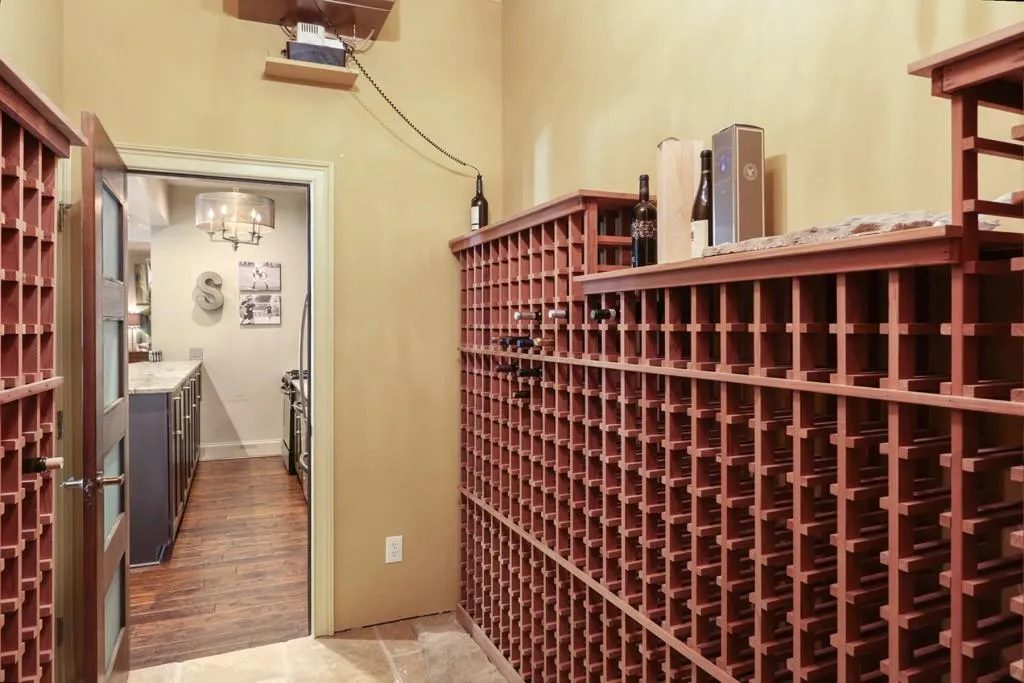 5450 Claire Rose Lane, Atlanta, Georgia 30327, 6 Bedrooms Bedrooms, ,5 BathroomsBathrooms,Residential,Sold,5450 Claire Rose Lane,6607326