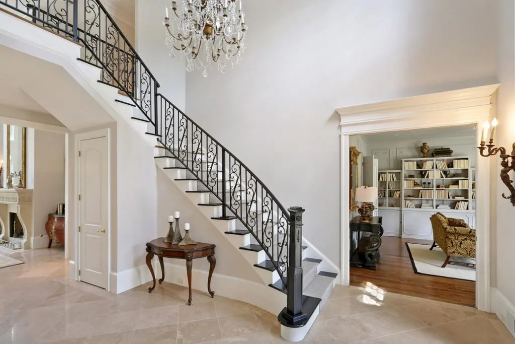 5450 Claire Rose Lane, Atlanta, Georgia 30327, 6 Bedrooms Bedrooms, ,5 BathroomsBathrooms,Residential,Sold,5450 Claire Rose Lane,6607326