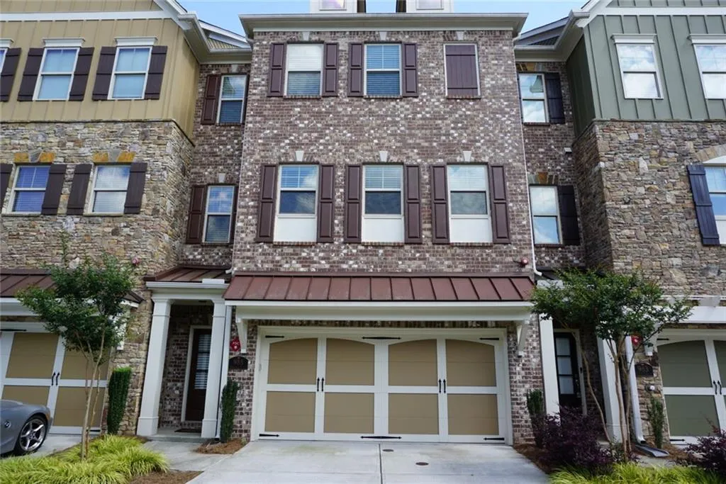 985 Bergeron Place, Sandy Springs, Georgia 30328, 3 Bedrooms Bedrooms, ,3 BathroomsBathrooms,Residential,Sold,985 Bergeron Place,6750072