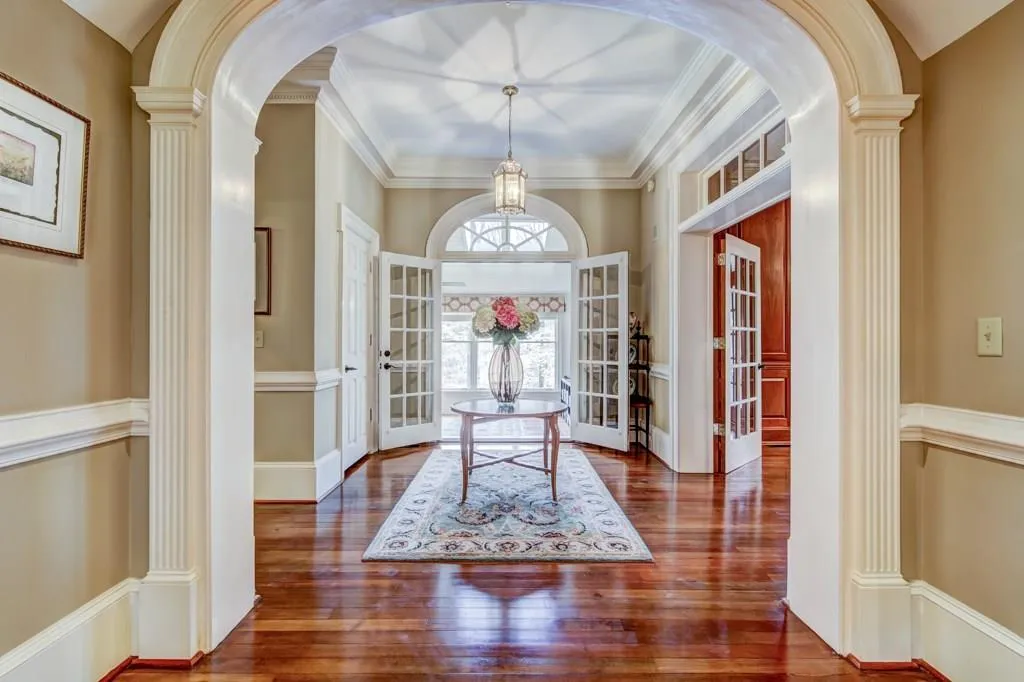 1270 Heards Ferry Road, Atlanta, Georgia 30328, 6 Bedrooms Bedrooms, ,5 BathroomsBathrooms,Residential,Sold,1270 Heards Ferry Road,6912770