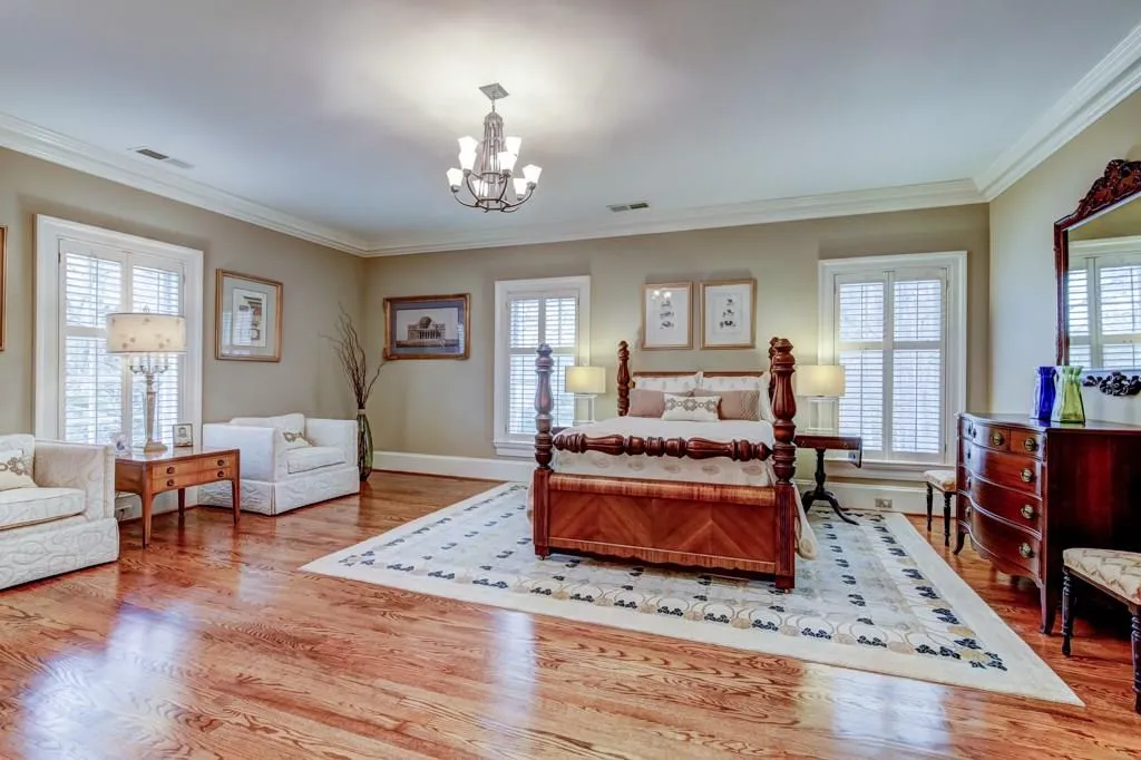1270 Heards Ferry Road, Atlanta, Georgia 30328, 6 Bedrooms Bedrooms, ,5 BathroomsBathrooms,Residential,Sold,1270 Heards Ferry Road,6912770