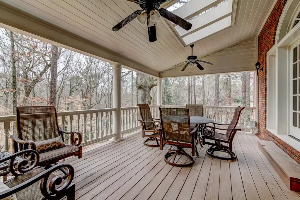 1270 Heards Ferry Road, Atlanta, Georgia 30328, 6 Bedrooms Bedrooms, ,5 BathroomsBathrooms,Residential,Sold,1270 Heards Ferry Road,6912770