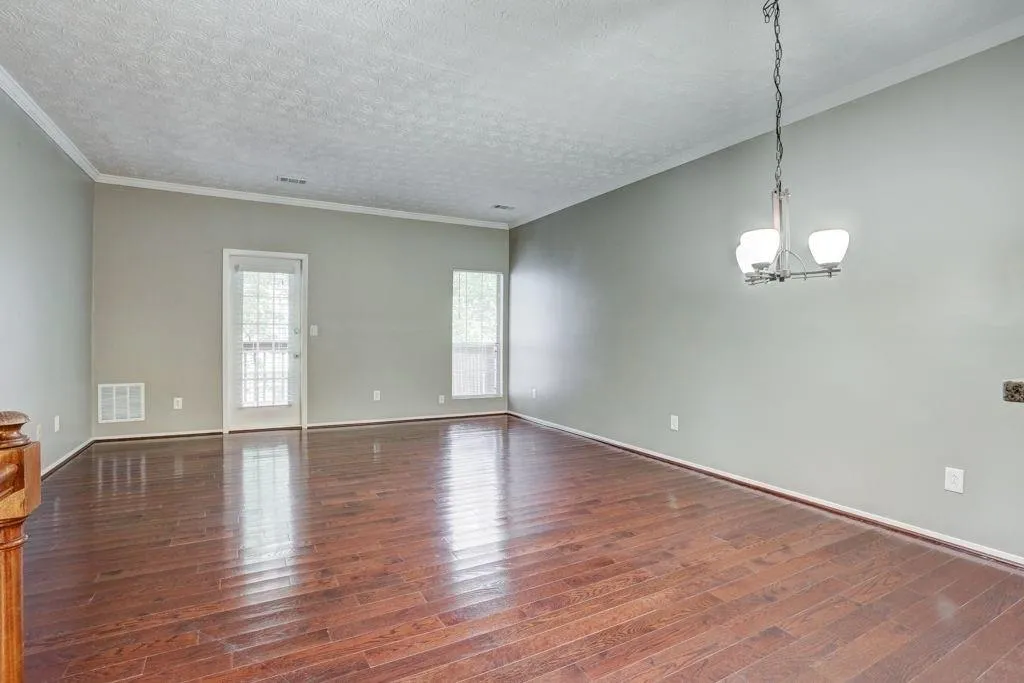 406 Wedgewood Way, Sandy Springs, Georgia 30350, 3 Bedrooms Bedrooms, ,2 BathroomsBathrooms,Residential,Sold,406 Wedgewood Way,6636246