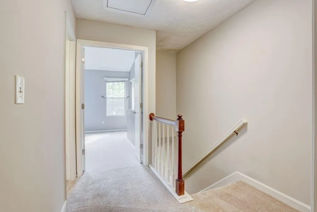 406 Wedgewood Way, Sandy Springs, Georgia 30350, 3 Bedrooms Bedrooms, ,2 BathroomsBathrooms,Residential,Sold,406 Wedgewood Way,6636246