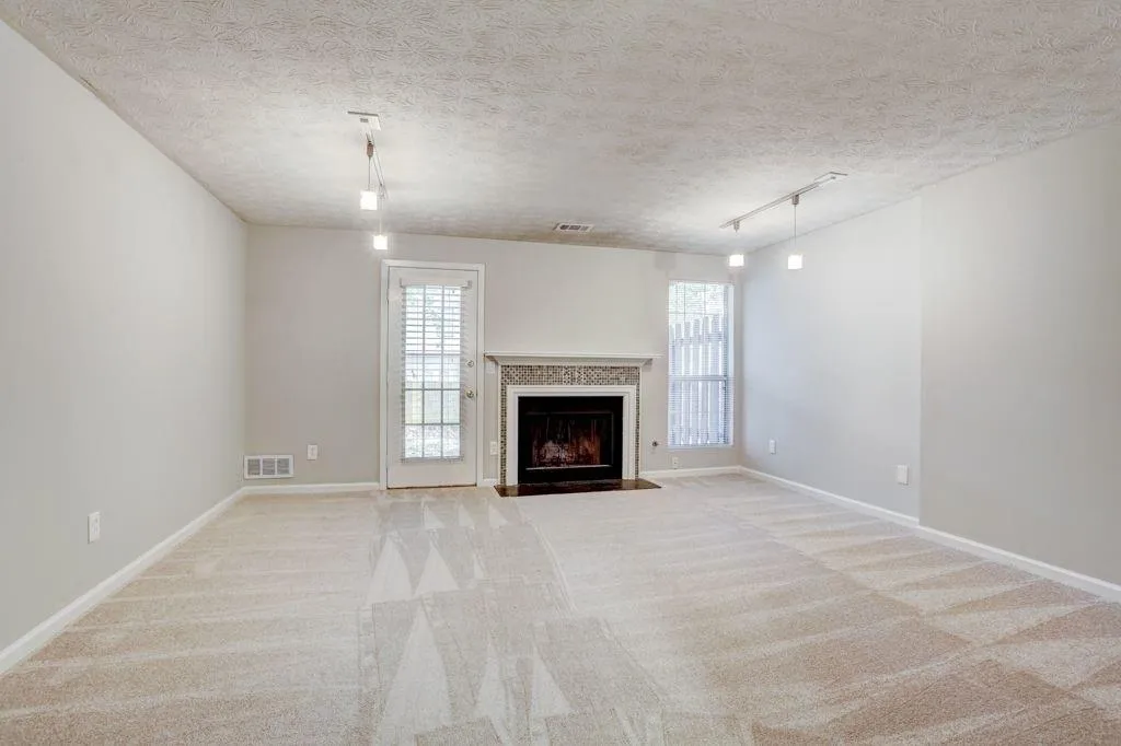 406 Wedgewood Way, Sandy Springs, Georgia 30350, 3 Bedrooms Bedrooms, ,2 BathroomsBathrooms,Residential,Sold,406 Wedgewood Way,6636246