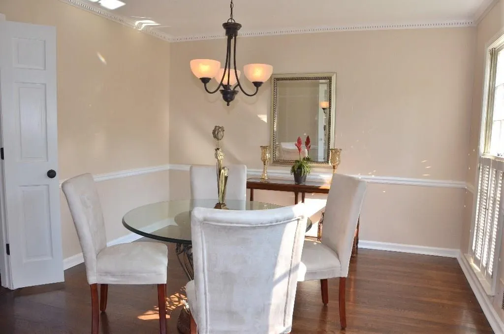 7525 Spalding Lane, Sandy Springs, Georgia 30350, 4 Bedrooms Bedrooms, ,4 BathroomsBathrooms,Residential,Sold,7525 Spalding Lane,5563840
