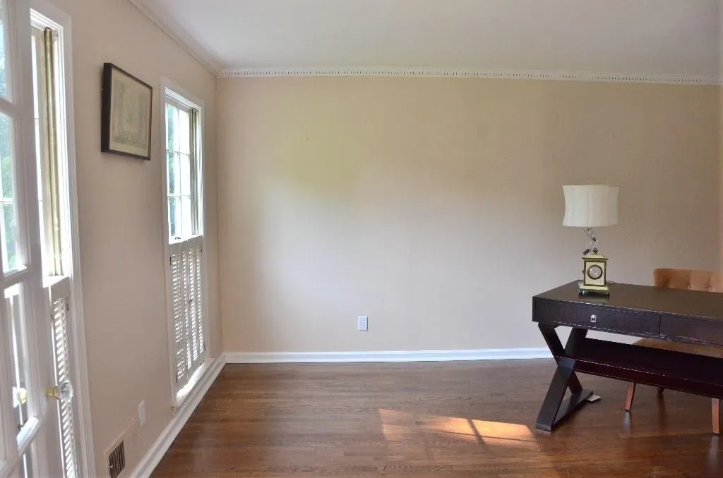 7525 Spalding Lane, Sandy Springs, Georgia 30350, 4 Bedrooms Bedrooms, ,4 BathroomsBathrooms,Residential,Sold,7525 Spalding Lane,5563840