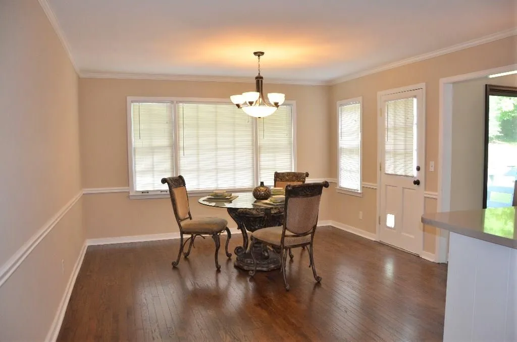 7525 Spalding Lane, Sandy Springs, Georgia 30350, 4 Bedrooms Bedrooms, ,4 BathroomsBathrooms,Residential,Sold,7525 Spalding Lane,5563840