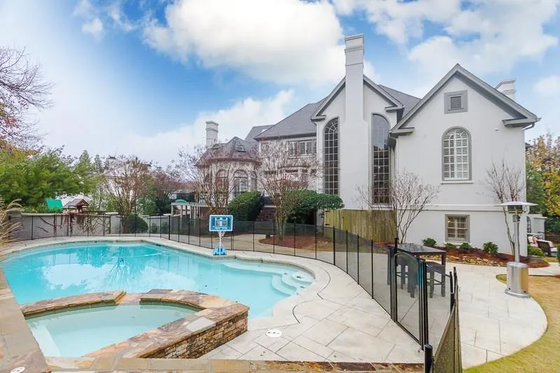 5615 Cross Gate Drive, Atlanta, Georgia 30327, 5 Bedrooms Bedrooms, ,5 BathroomsBathrooms,Residential,Sold,5615 Cross Gate Drive,5782267