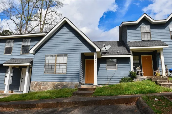 735 Oak Drive, Hapeville, Georgia 30354