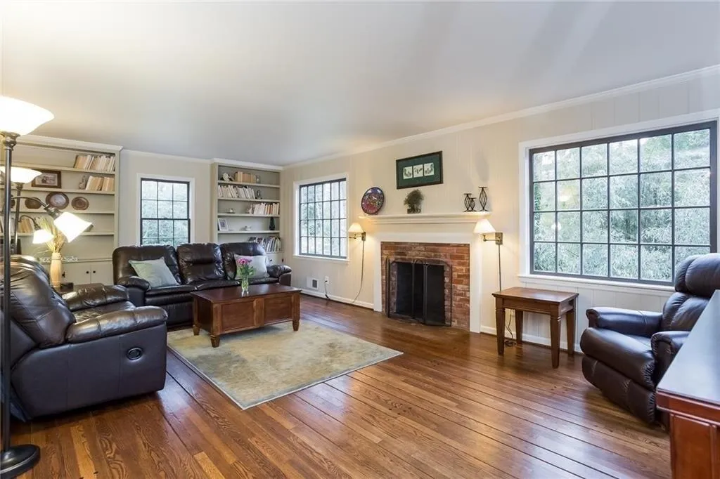 4665 Bryn Mawr Circle Nw, Atlanta, Georgia 30327, 4 Bedrooms Bedrooms, ,3 BathroomsBathrooms,Residential,Sold,4665 Bryn Mawr Circle Nw,5994219
