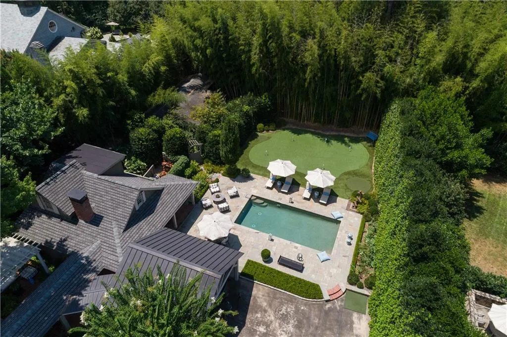 2660 Howell Mill Road Nw, Atlanta, Georgia 30327, 4 Bedrooms Bedrooms, ,3 BathroomsBathrooms,Residential,Sold,2660 Howell Mill Road Nw,6007658