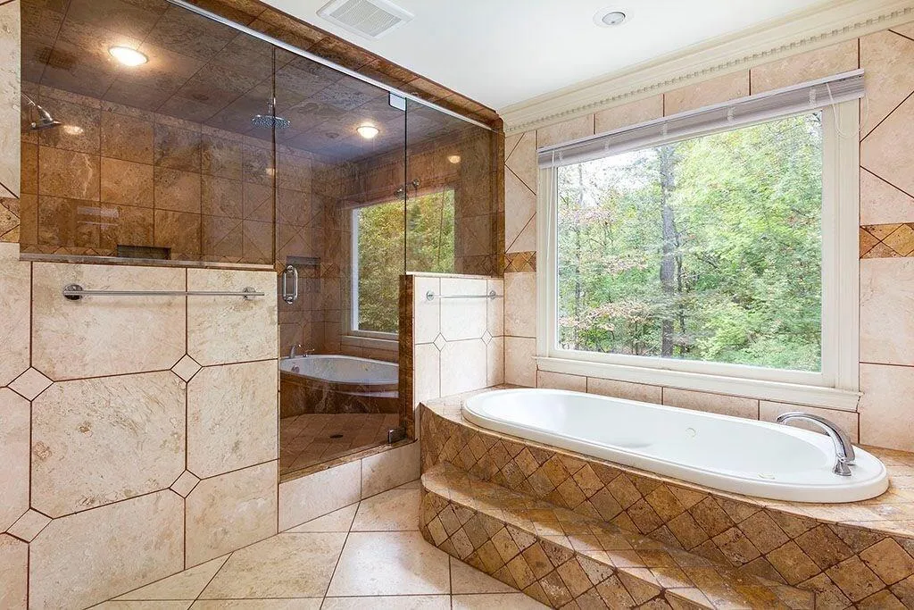 400 Waterpine Court, Atlanta, Georgia 30350, 9 Bedrooms Bedrooms, ,7 BathroomsBathrooms,Residential,Sold,400 Waterpine Court,6095958
