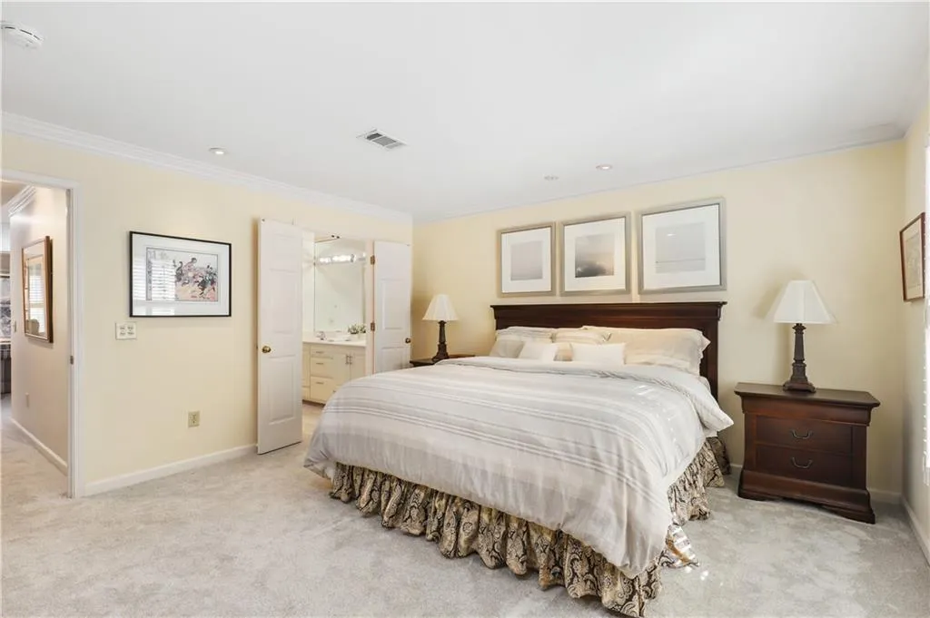 106 Bainbridge Drive, Sandy Springs, Georgia 30327, 3 Bedrooms Bedrooms, ,2 BathroomsBathrooms,Residential,Sold,106 Bainbridge Drive,6979500