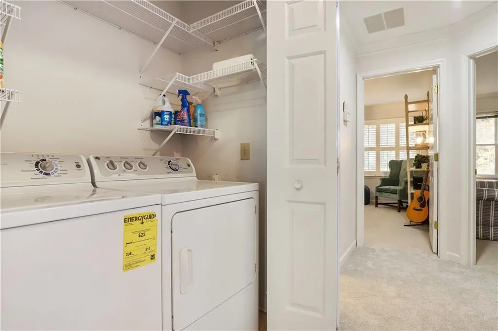 106 Bainbridge Drive, Sandy Springs, Georgia 30327, 3 Bedrooms Bedrooms, ,2 BathroomsBathrooms,Residential,Sold,106 Bainbridge Drive,6979500