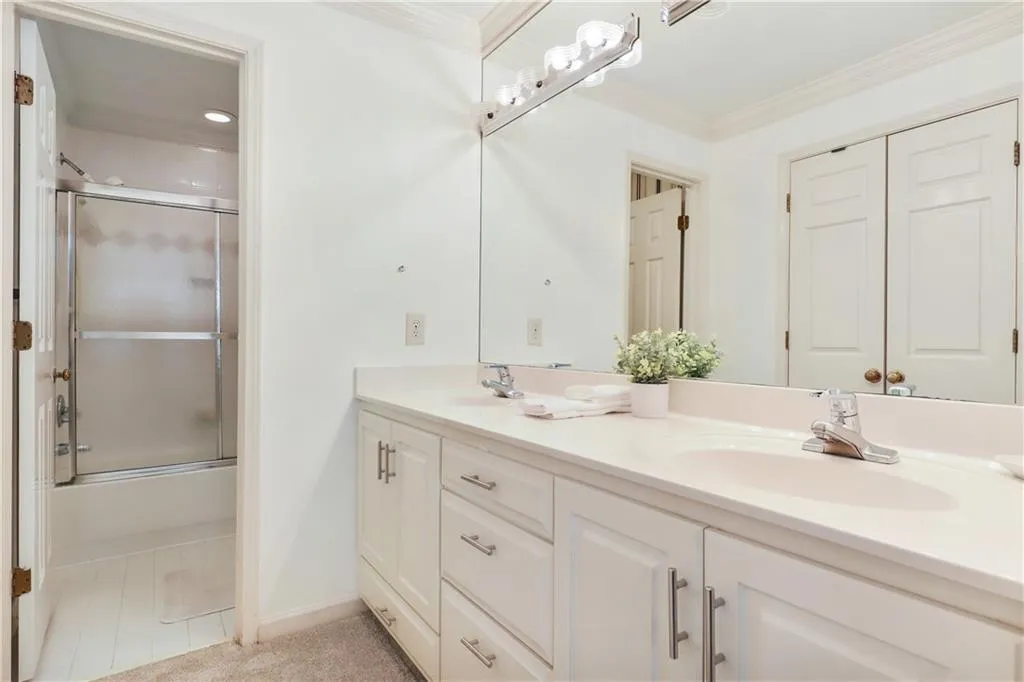 106 Bainbridge Drive, Sandy Springs, Georgia 30327, 3 Bedrooms Bedrooms, ,2 BathroomsBathrooms,Residential,Sold,106 Bainbridge Drive,6979500