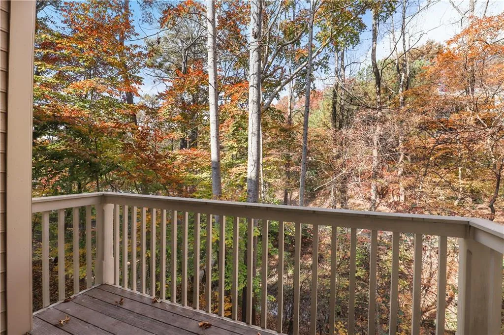 106 Bainbridge Drive, Sandy Springs, Georgia 30327, 3 Bedrooms Bedrooms, ,2 BathroomsBathrooms,Residential,Sold,106 Bainbridge Drive,6979500