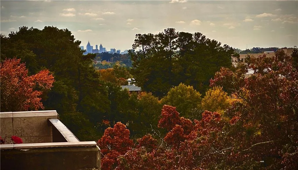 300 Johnson Ferry Road Ne Unit A712, Sandy Springs, Georgia 30328, 1 Bedroom Bedrooms, ,1 BathroomBathrooms,Residential,Sold,300 Johnson Ferry Road Ne Unit A712,7137551