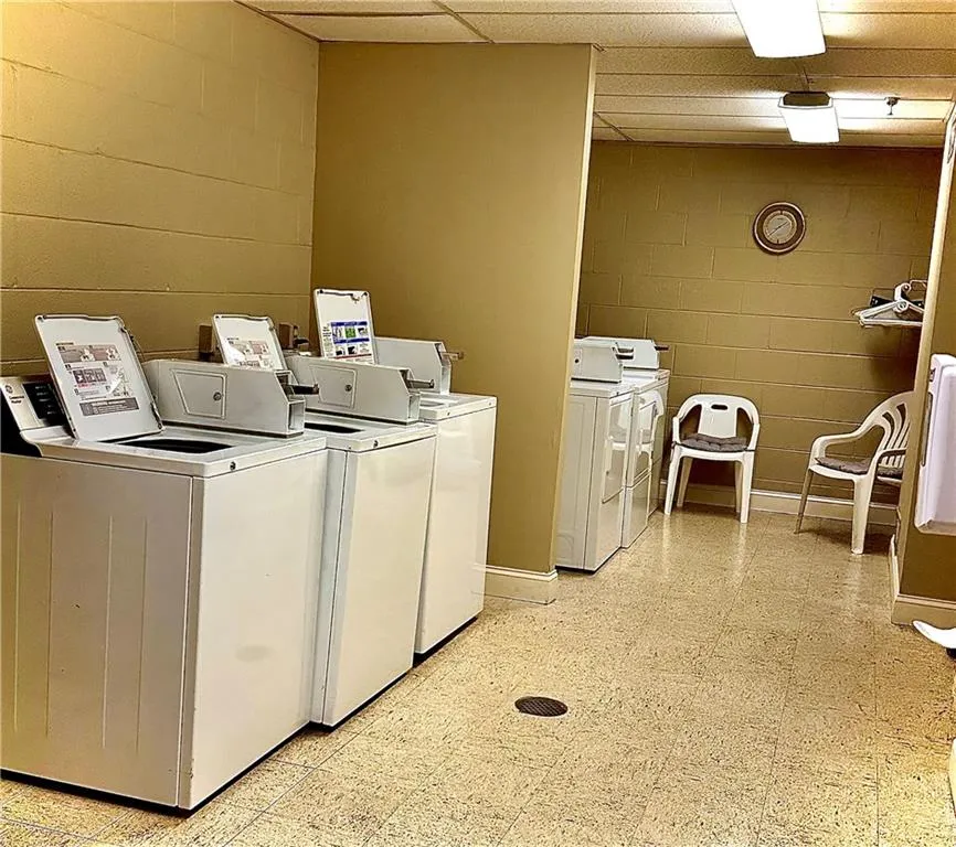 300 Johnson Ferry Road Ne Unit A712, Sandy Springs, Georgia 30328, 1 Bedroom Bedrooms, ,1 BathroomBathrooms,Residential,Sold,300 Johnson Ferry Road Ne Unit A712,7137551