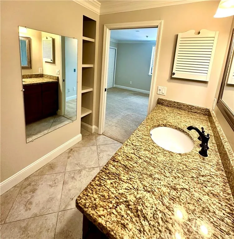 300 Johnson Ferry Road Ne Unit A712, Sandy Springs, Georgia 30328, 1 Bedroom Bedrooms, ,1 BathroomBathrooms,Residential,Sold,300 Johnson Ferry Road Ne Unit A712,7137551