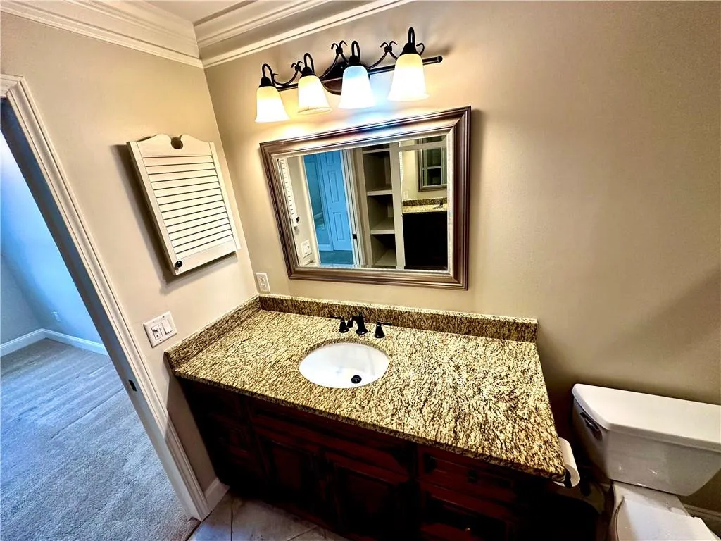 300 Johnson Ferry Road Ne Unit A712, Sandy Springs, Georgia 30328, 1 Bedroom Bedrooms, ,1 BathroomBathrooms,Residential,Sold,300 Johnson Ferry Road Ne Unit A712,7137551