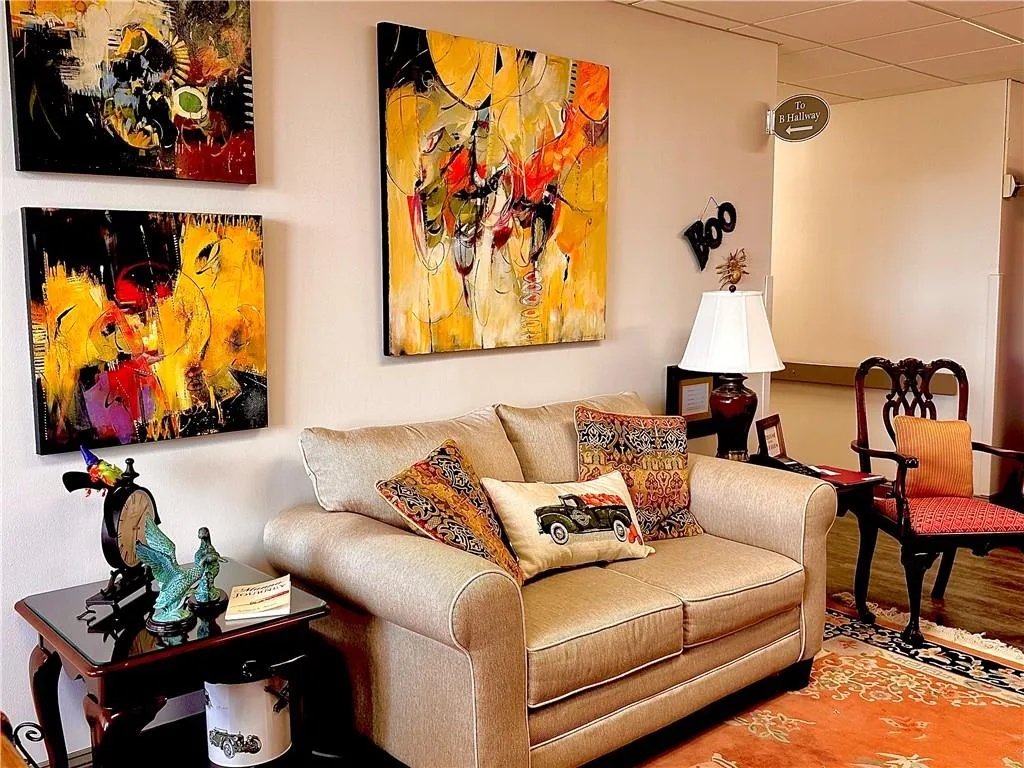 300 Johnson Ferry Road Ne Unit A712, Sandy Springs, Georgia 30328, 1 Bedroom Bedrooms, ,1 BathroomBathrooms,Residential,Sold,300 Johnson Ferry Road Ne Unit A712,7137551