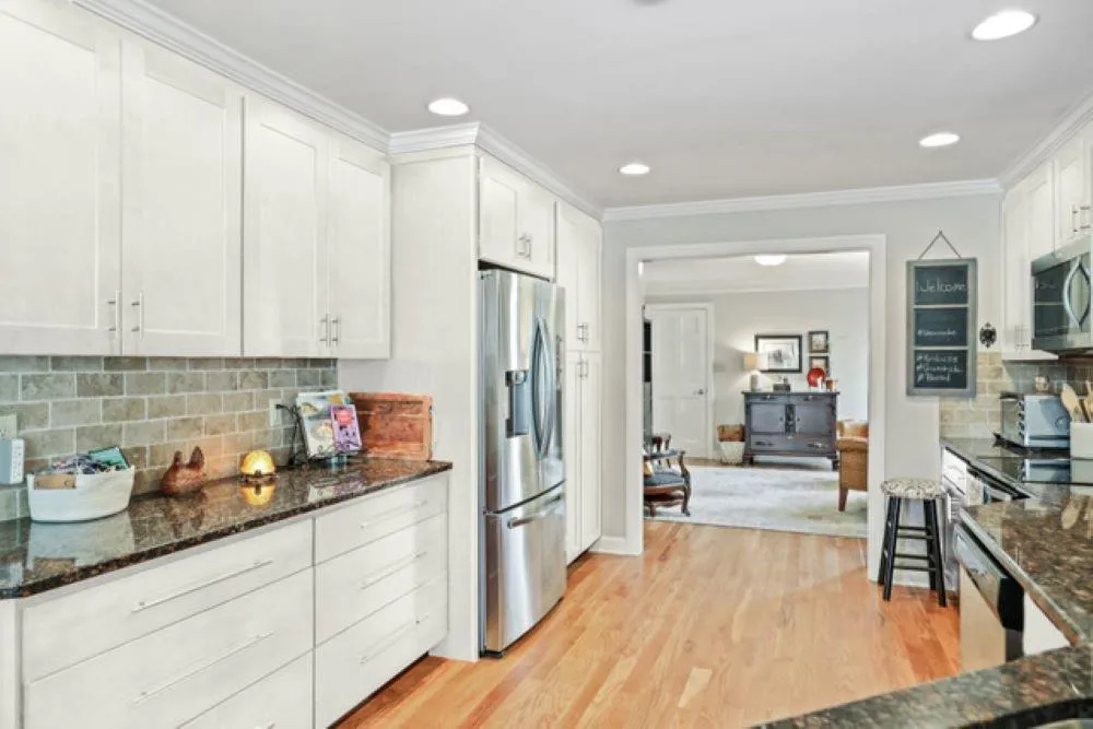 6124 Barfield Road, Sandy Springs, Georgia 30328, 4 Bedrooms Bedrooms, ,3 BathroomsBathrooms,Residential,Sold,6124 Barfield Road,6833894