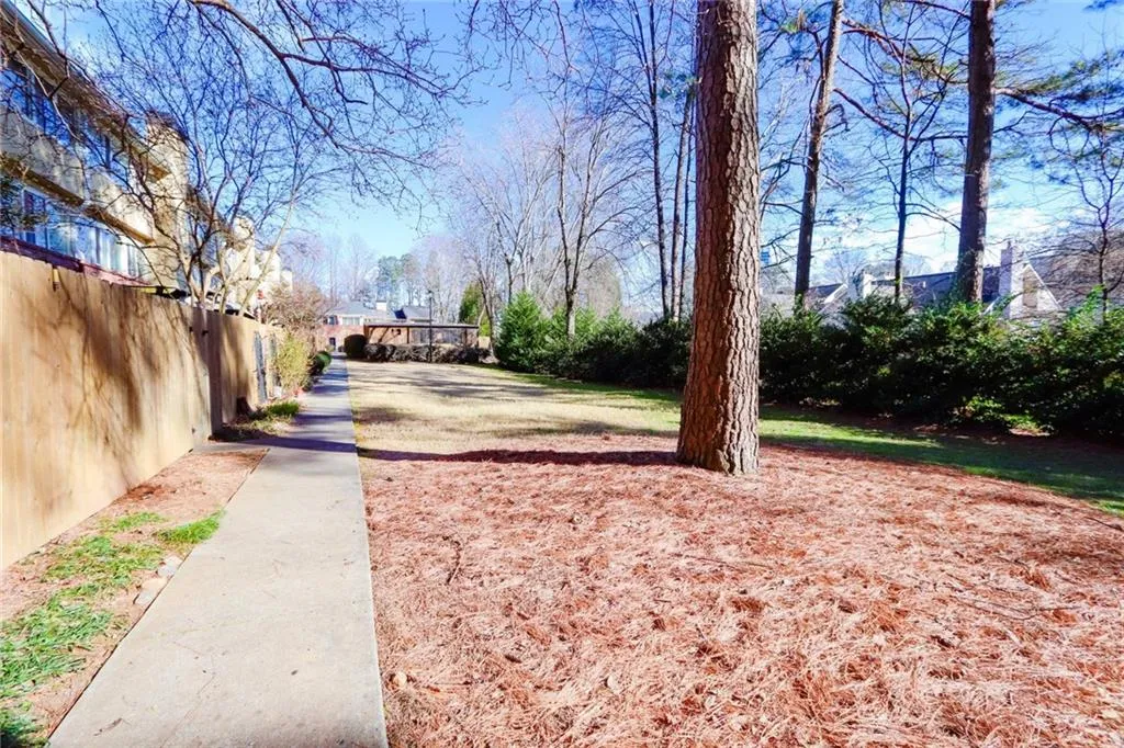 6124 Barfield Road, Sandy Springs, Georgia 30328, 4 Bedrooms Bedrooms, ,3 BathroomsBathrooms,Residential,Sold,6124 Barfield Road,6833894