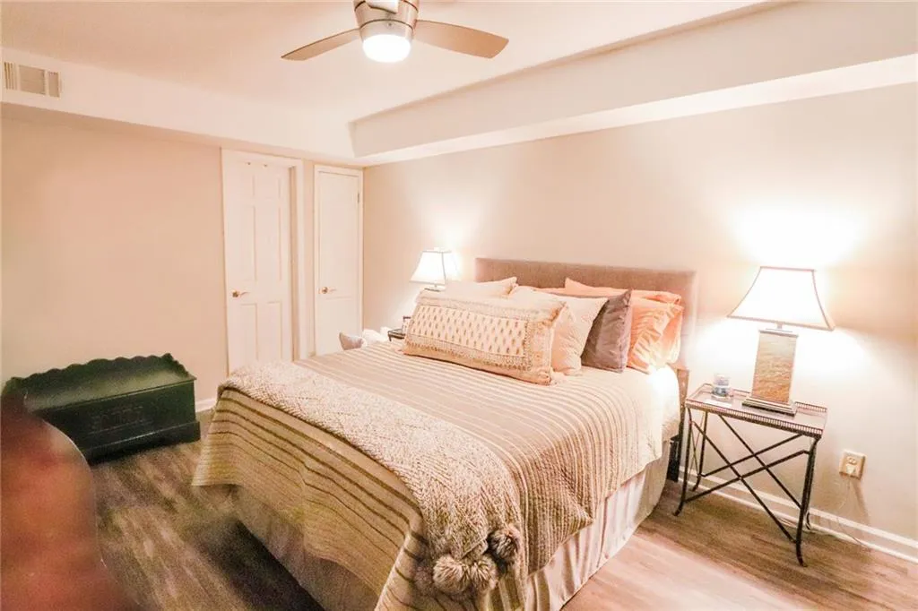 6124 Barfield Road, Sandy Springs, Georgia 30328, 4 Bedrooms Bedrooms, ,3 BathroomsBathrooms,Residential,Sold,6124 Barfield Road,6833894
