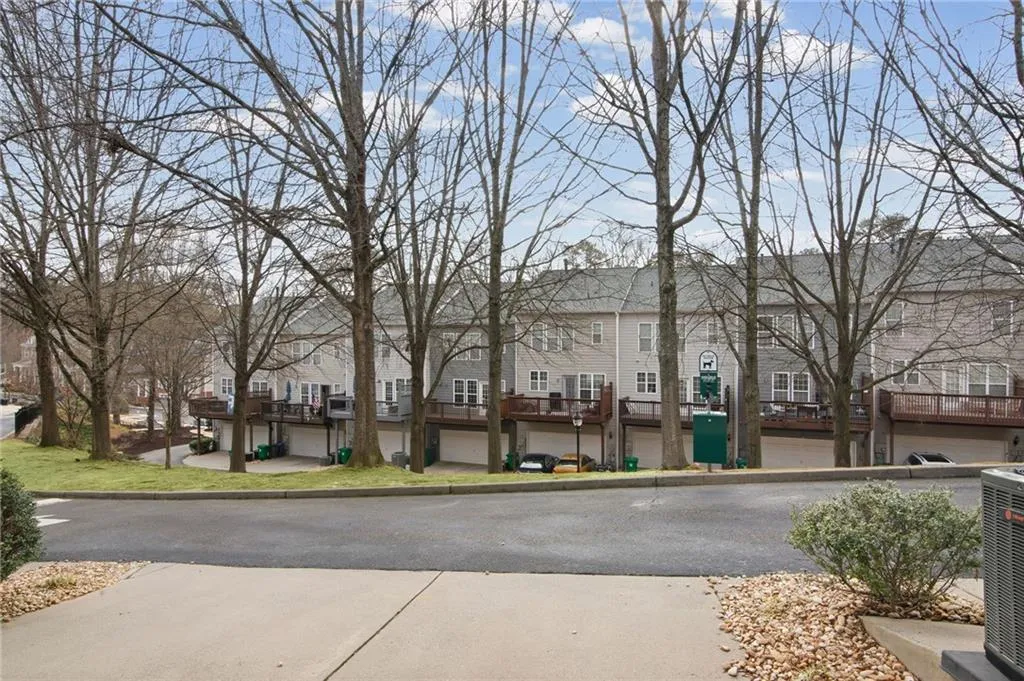 2312 Limehurst Drive Ne, Atlanta, Georgia 30319, 3 Bedrooms Bedrooms, 0 ,3 BathroomsBathrooms,Residential,For Sale,2312 Limehurst Drive Ne,7727340