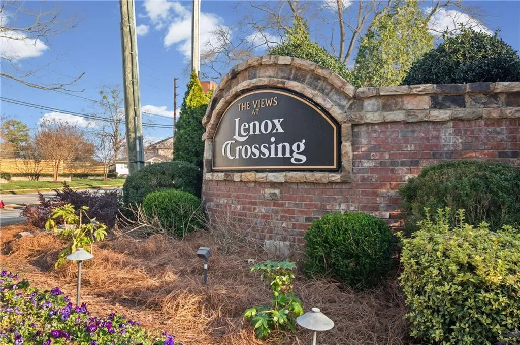 2312 Limehurst Drive Ne, Atlanta, Georgia 30319, 3 Bedrooms Bedrooms, 0 ,3 BathroomsBathrooms,Residential,For Sale,2312 Limehurst Drive Ne,7727340
