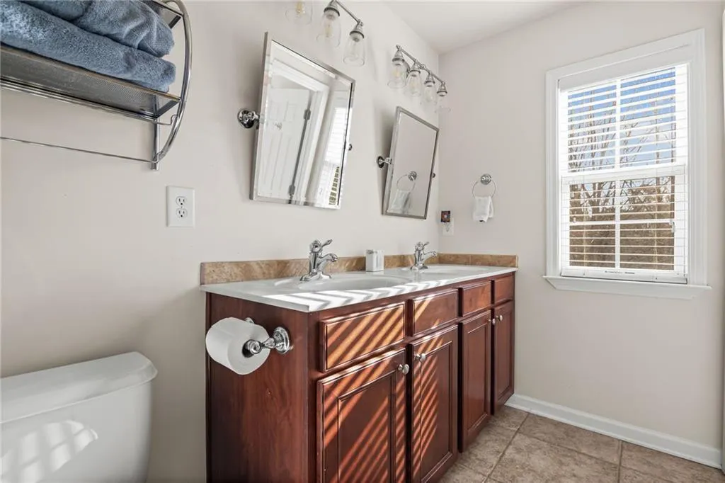 2312 Limehurst Drive Ne, Atlanta, Georgia 30319, 3 Bedrooms Bedrooms, 0 ,3 BathroomsBathrooms,Residential,For Sale,2312 Limehurst Drive Ne,7727340