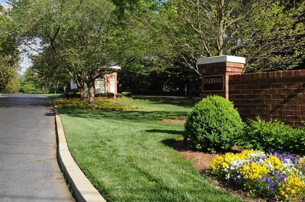 423 Ne Jefferson Circle Unit 423, Atlanta, Georgia 30328, 3 Bedrooms Bedrooms, ,2 BathroomsBathrooms,Residential,Sold,423 Ne Jefferson Circle Unit 423,5639553